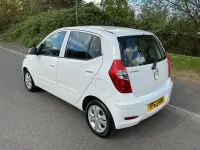 Used Hyundai i10 Active 2013 White Hatchback