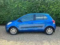 Used Toyota Yaris 2011 Blue Hatchback