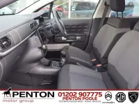Used Citroën C3 PureTech 82 HP (60 kW) 2022 Beige Hatchback