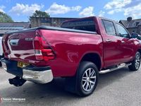 used Toyota HiLux 2.4 INVINCIBLE 4WD D-4D DCB 148 BHP