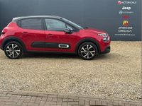 Używany Citroën C3 Shine 102 KM (75 kW) 2022 Czerwony Hatchback