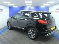 Second-hand Renault Kadjar Version S 115 CP (84 kW) 2020 Negru SUV