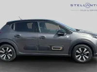 Used Citroën C3 PureTech 108 HP (79 kW) 2023 Red Hatchback