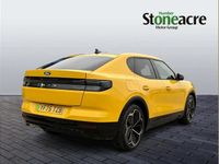 Used Ford Capri Premium 210 kW (286 HP) 2025 Yellow SUV