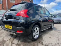 Used Peugeot 3008 112 HP (82 kW) 2010 Black Estate