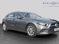 Usado Mercedes A200 161 HP (118 kW) 2018 Cinzento Citadino