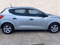 Begagnad Dacia Sandero Essentiel 65 HK (47 kW) 2021 Grå Halvkombi