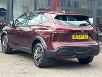 Used Nissan Qashqai Acenta Premium 138 HP (101 kW) 2022 Red SUV