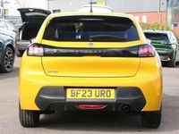 Second-hand Peugeot 208 Active+ 74 CP (54 kW) 2023 Galben Hatchback
