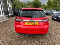Usado Vauxhall Insignia Elite 136 CV (100 kW) 2017 Rojo Familiar