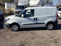 Used Fiat Doblò 95 HP (69 kW) 2018 White MPV