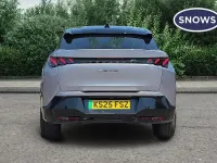 Used Peugeot e-3008 GT 11 kW (15 HP) 2025 SUV