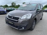 Used Peugeot Partner Tepee Active 75 HP (55 kW) 2018 Grey MPV