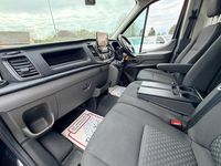Second-hand Ford Transit Trend 130 CP (95 kW) 2022 Negru Van