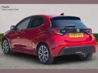 Used Toyota Yaris 113 HP (83 kW) 2023 Red Hatchback