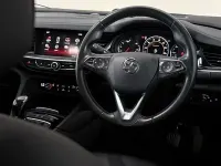 Used Vauxhall Insignia Elite 170 HP (125 kW) 2017 Grey Estate