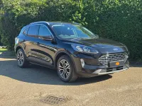 Usado Ford Kuga Titanium 190 HP (139 kW) 2022 Preto SUV