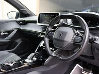 Used Peugeot 208 GT-line 2020 Yellow Hatchback