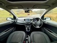 Used Hyundai i10 Premium SE 2018 Silver Hatchback