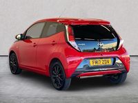 Used Toyota Aygo x-style 69 HP (50 kW) 2017 Red Hatchback