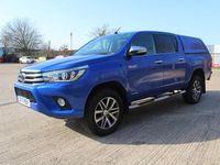 Used Toyota HiLux 150 HP (110 kW) 2017 Blue Pickup