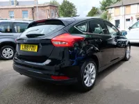Używany Ford Focus Titanium 120 KM (88 kW) 2018 Czarny Hatchback