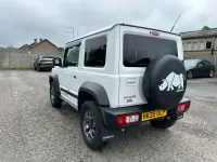 Usado Suzuki Jimny SZ5 102 CV (75 kW) 2020 Blanco SUV