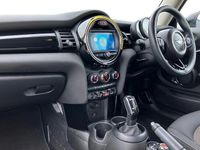 Begagnad Mini Cooper Sport 136 HK (100 kW) 2018 Svart Halvkombi