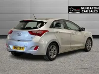 Used Hyundai i30 SE 100 HP (73 kW) 2015 Silver Hatchback