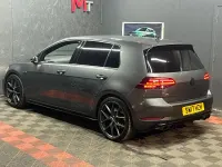Begagnad VW Golf VII R 310 HK (228 kW) 2017 Grå Halvkombi