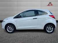 Usado Ford Ka Studio 69 HP (50 kW) 2014 Branco Citadino