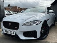 Begagnad Jaguar XF S 380 HK (279 kW) 2016 Vit Sedan