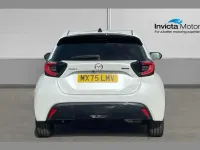 Używany Mazda 2 Homura-Line 113 KM (83 kW) 2026 Biały Hatchback