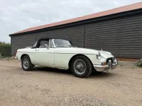 Used MG B 97 HP (71 kW) 1971 White Cabriolet