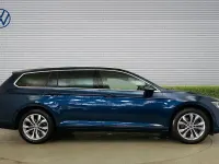Used VW Passat SEL 150 HP (110 kW) 2023 Blue Estate