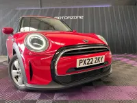 Used Mini ONE Classic 102 HP (75 kW) 2022 Red Hatchback