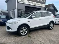 Used Ford Kuga Zetec 150 HP (110 kW) 2016 White SUV