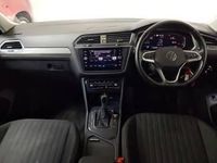 Used VW Tiguan Allspace Life 150 HP (110 kW) 2022 Grey SUV