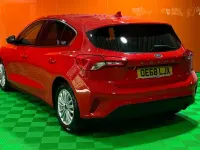 Used Ford Focus Titanium 125 HP (91 kW) 2018 Red Hatchback