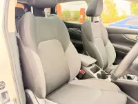 Used Nissan Qashqai N-Connecta 108 HP (79 kW) 2018 White SUV