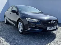 Used Vauxhall Insignia Design Edition 165 HP (121 kW) 2018 Blue Hatchback