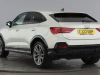 Usado Audi Q3 Sportback Black Edition 150 HP (110 kW) 2022 Prateado SUV