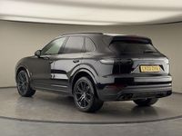 Used Porsche Cayenne Platinum Edition 340 HP (250 kW) 2022 Black SUV