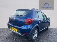 Used Dacia Sandero Lauréate 90 HP (66 kW) 2017 Blue Hatchback