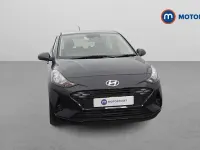 Gebraucht Hyundai i10 Advanced 63 PS (46 kW) 2025 Grau Kleinwagen