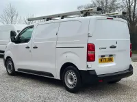 Second-hand Peugeot Expert Premium 2021 Alb Van