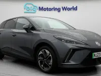 Usado MG MG4 EV Trophy 150 kW (204 HP) 2025 Citadino