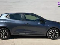 Used Renault Clio Evolution 90 HP (66 kW) 2022 Grey Hatchback