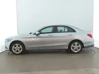 Second-hand Mercedes C200 Executive 136 CP (100 kW) 2016 Argintiu Berlinǎ