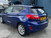Begagnad Ford Fiesta Titanium 120 HK (88 kW) 2017 Blå Halvkombi